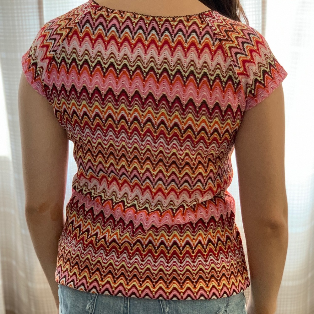 Requirements 1/4 Sleeve Zig Zag Patterned Top - Picture 2 of 3